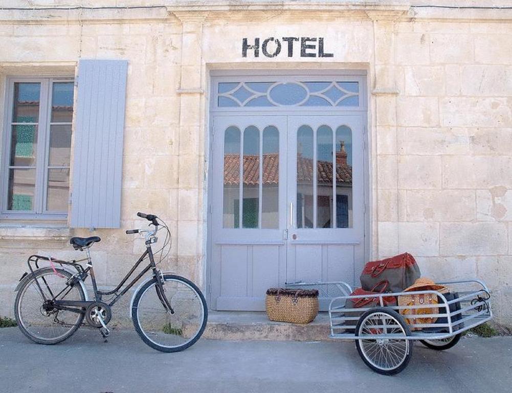 Hotel Napoleon Île dʼAix Buitenkant foto